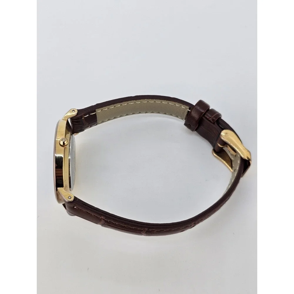 Daniel Wellington Women's Watch 32MM Black Dial NEW Leather Bands NEW Battery